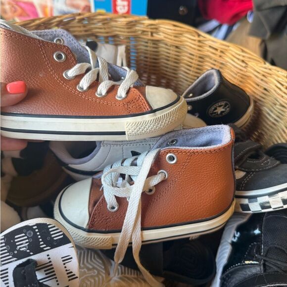 Converse Brown Sneakers Classic Rubber Sole - Picture 1 of 2